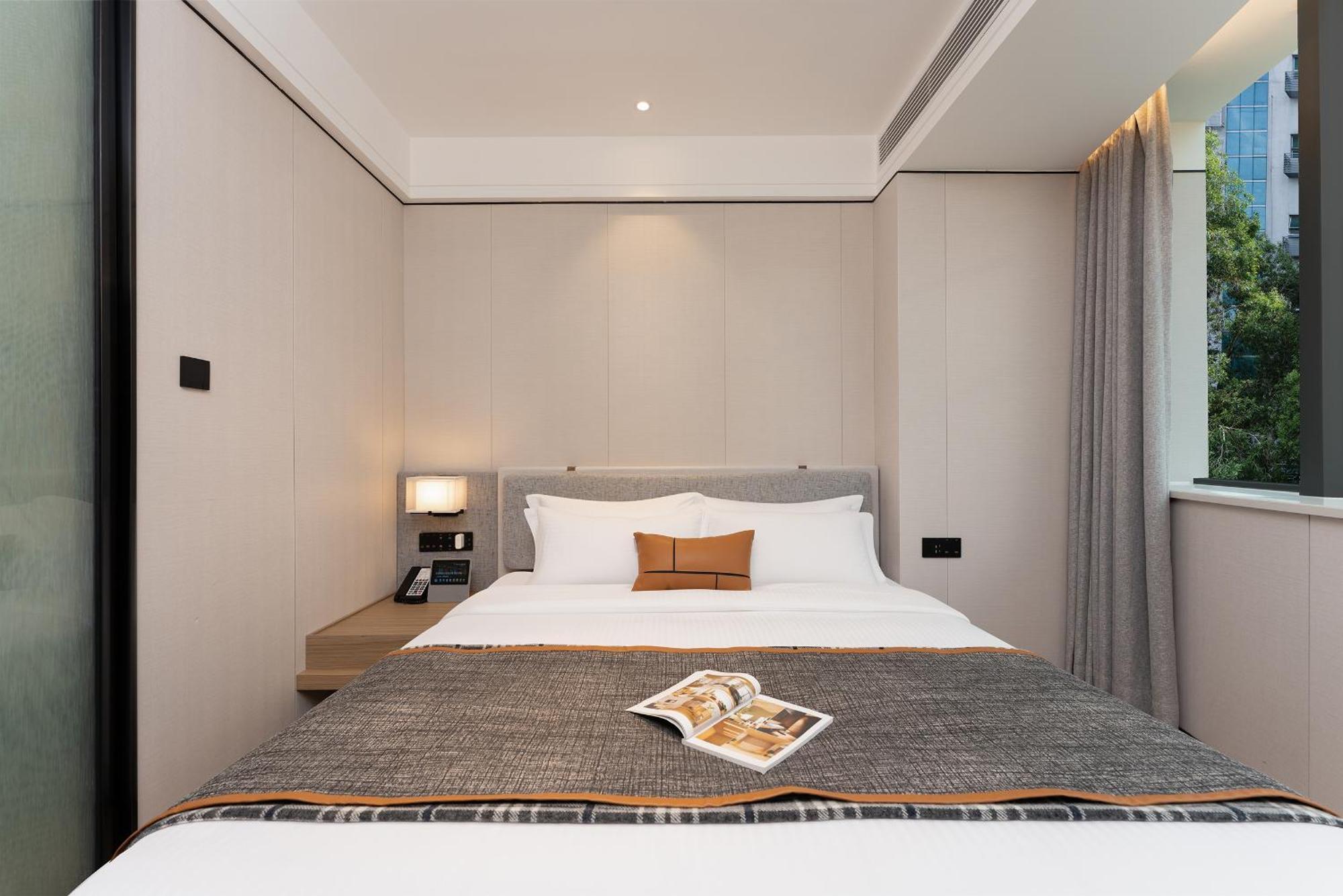 Cm Serviced Apartment Shenzhen Dongmen Екстериор снимка