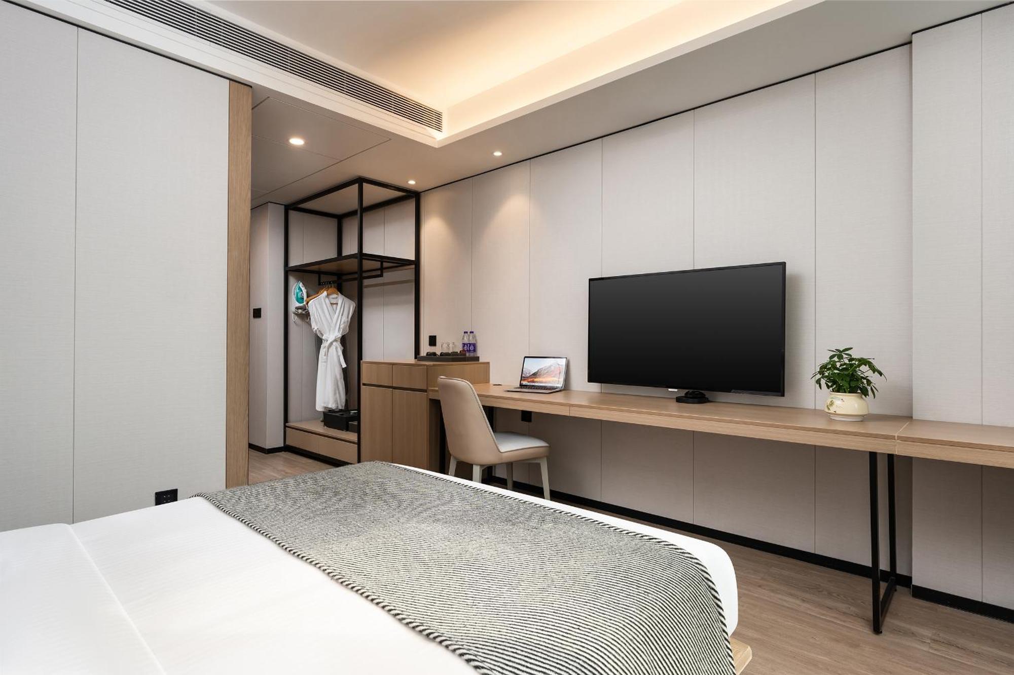Cm Serviced Apartment Shenzhen Dongmen Екстериор снимка