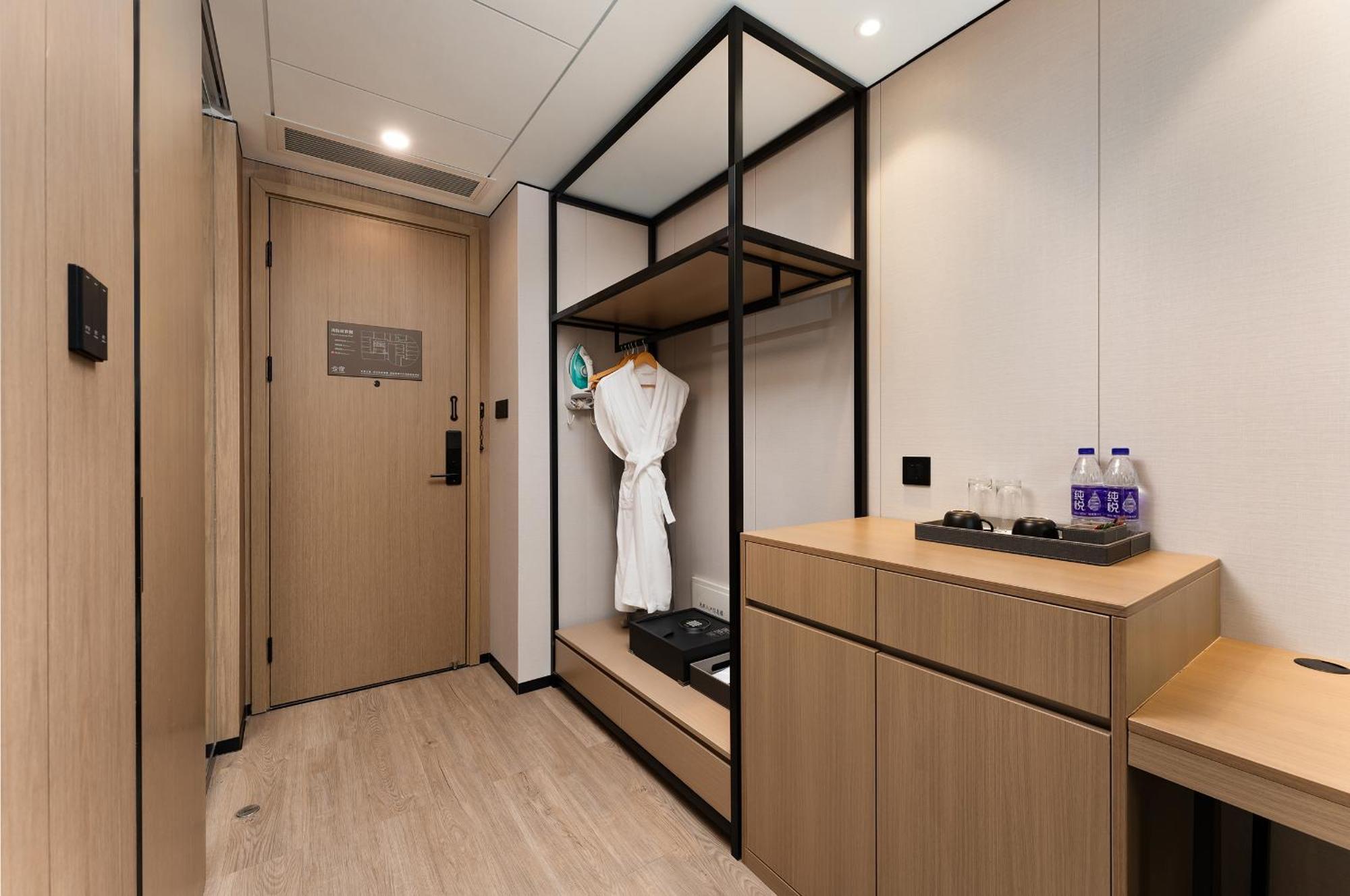 Cm Serviced Apartment Shenzhen Dongmen Екстериор снимка